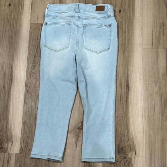 Judy Blue Skinny Fit Capri Light Wash Jeans Women’s 1/25 - Picture 4 of 4
